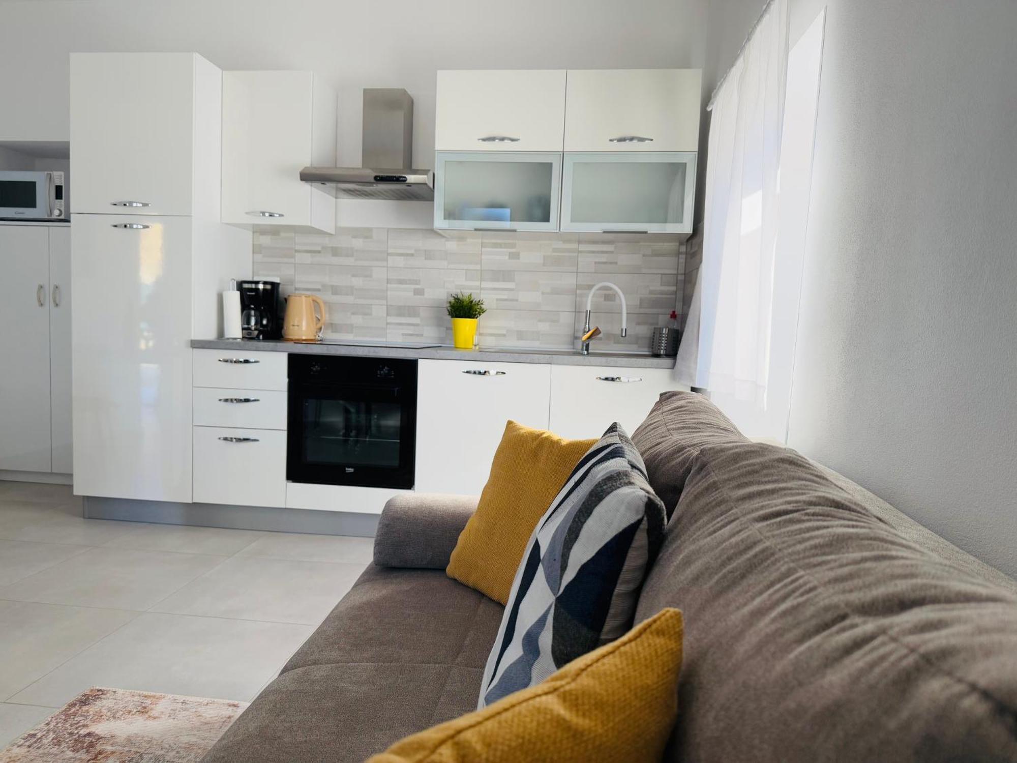 Apartment Erika - For 2 Near The Beach Pula Exterior foto