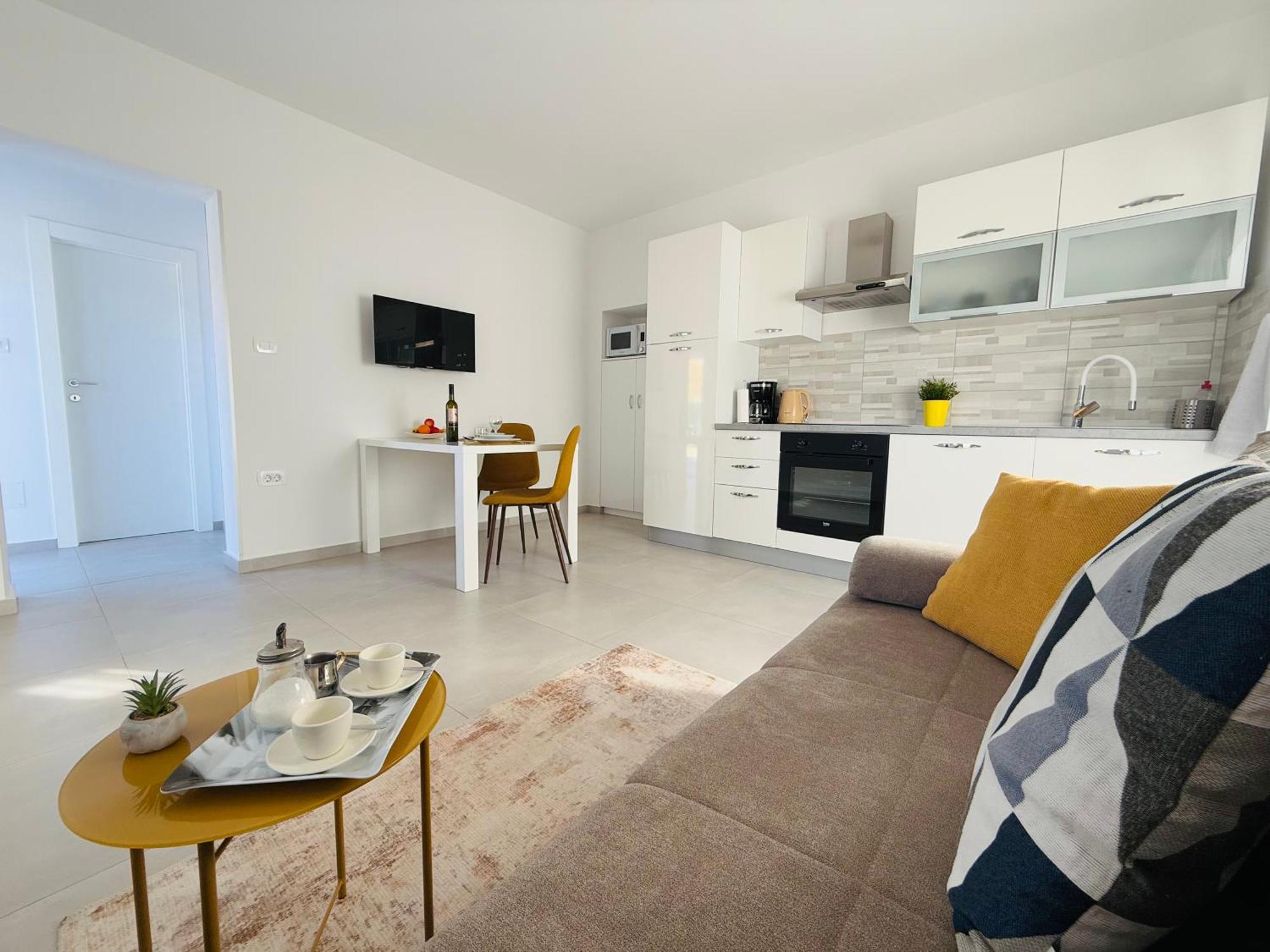 Apartment Erika - For 2 Near The Beach Pula Exterior foto
